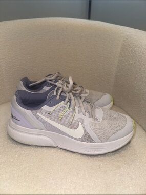 Nike Zoom Span Women's Gray & Lilac Running Sneakers